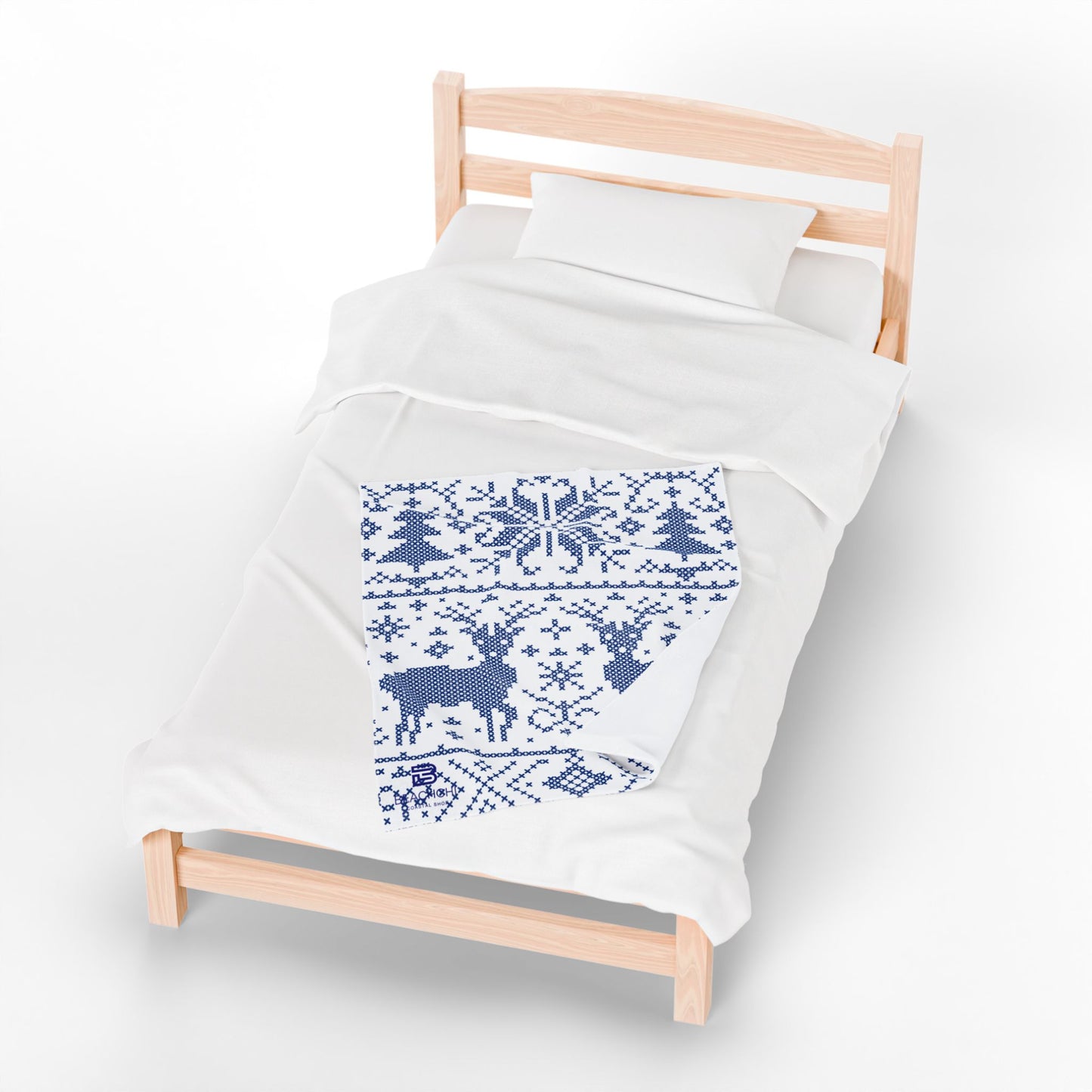 Blue Snowflake Holiday Plush Blanket, Cozy Winter Decor, Soft Throw Blanket, Reindeer Pattern, Festive Gift
